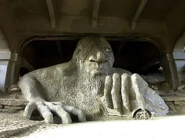 ๐น Fremont Troll